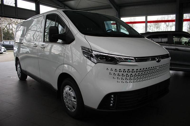 Neu Maxus V70 150 PS (110 kW) 2025 Weiß Van