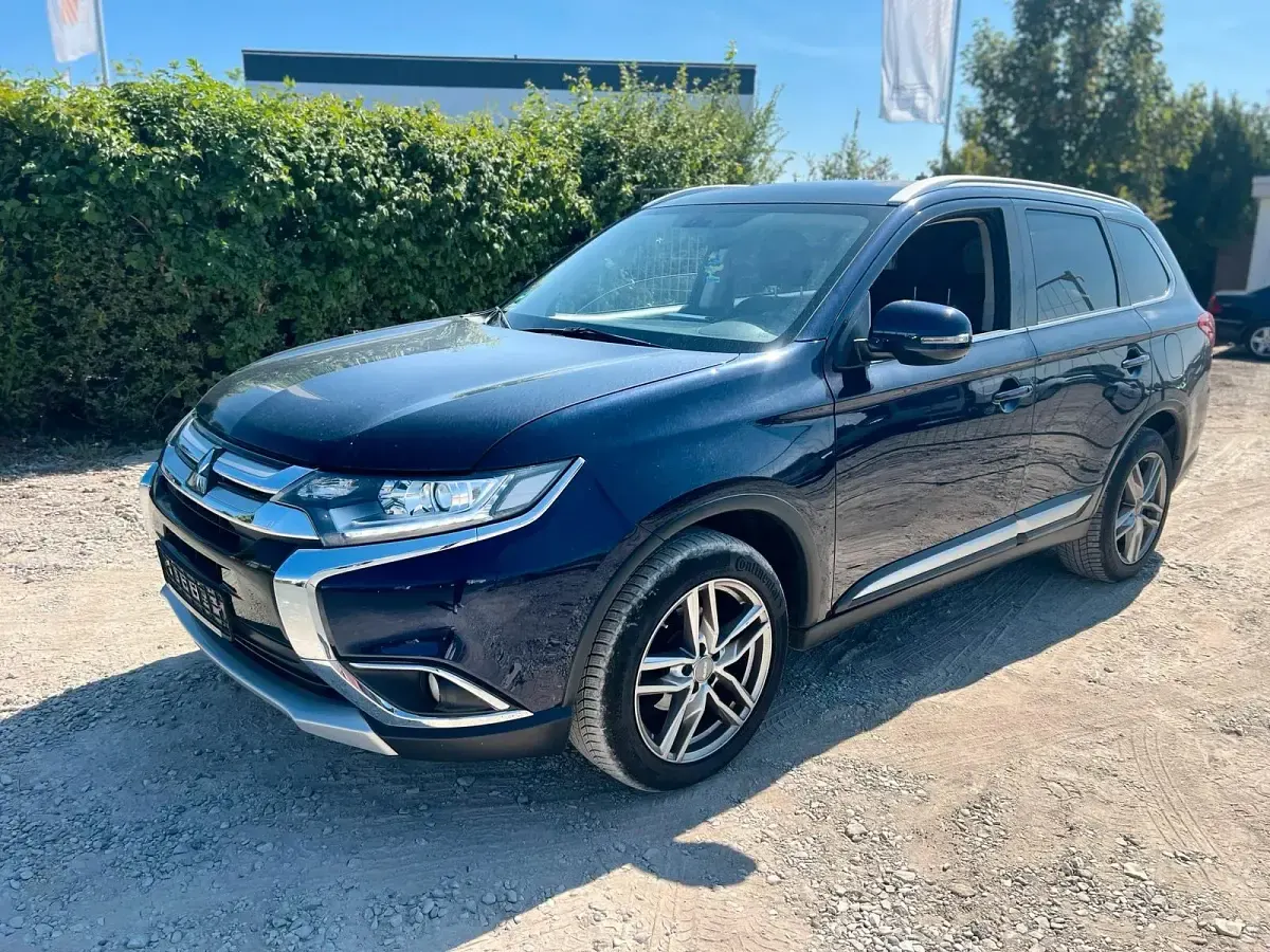 Gebraucht Mitsubishi Outlander 150 PS (110 kW) 2017 SUV