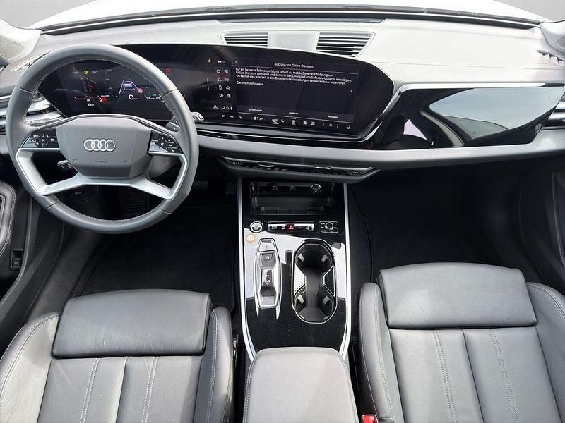 Gebraucht Audi A5 Ambiente 204 PS (150 kW) 2025 Gletscherweiß metallic (metallic) Kombi
