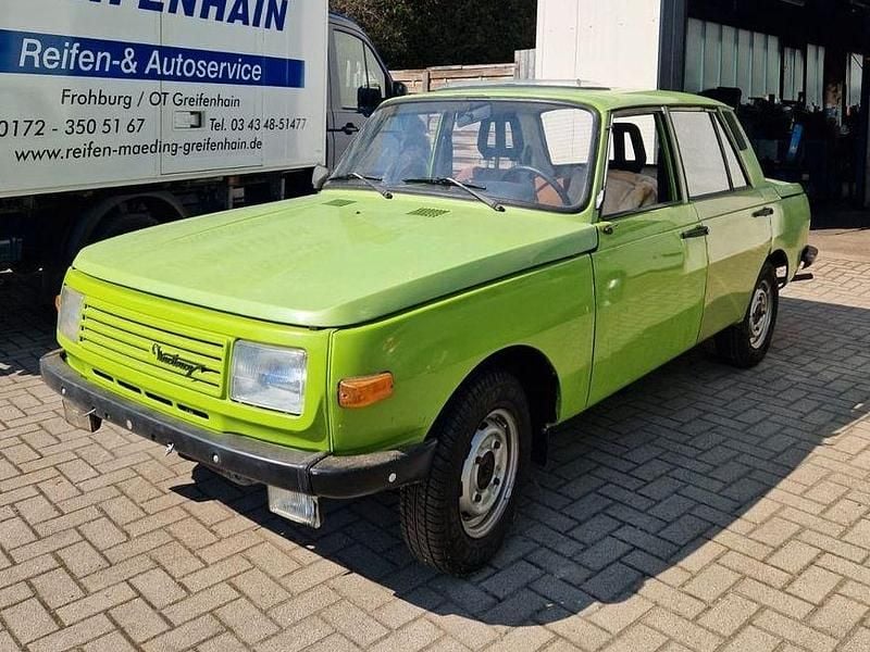 Gebraucht Wartburg 353 50 PS (36 kW) 1987 Caprigrün Limousine
