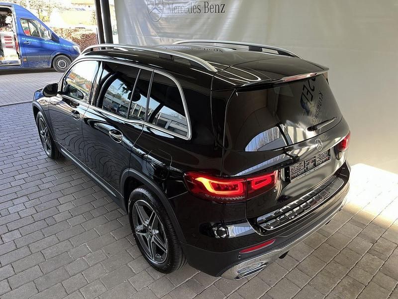 Gebraucht Mercedes GLB220 Business 190 PS (139 kW) 2023 Schwarz SUV
