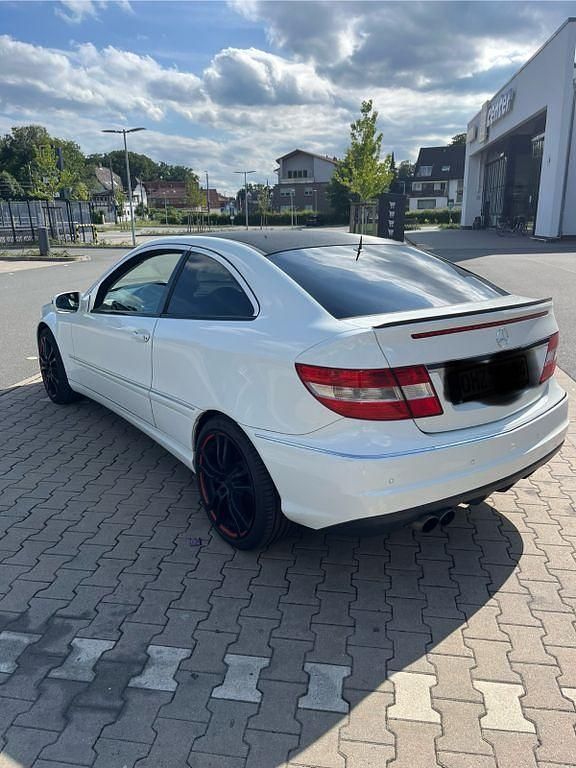 Gebraucht Mercedes CLC180 143 PS (105 kW) 2008 Weiß Kleinwagen