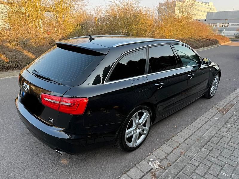 Gebraucht Audi A6 S-Line 204 PS (150 kW) 2013 Schwarz Kombi