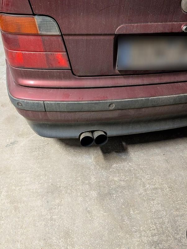 Gebraucht BMW 316 Basis 102 PS (75 kW) 1997 Rot Coupé