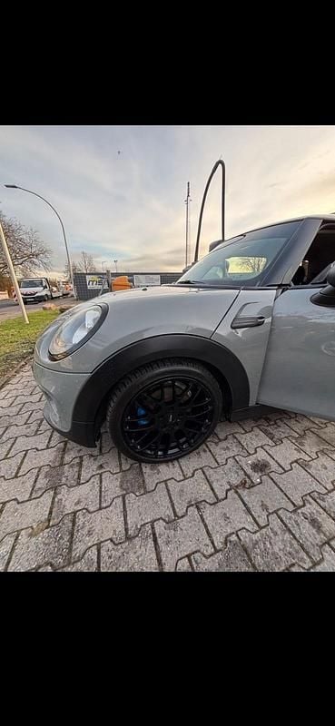 Second-hand Mini ONE 102 CP (75 kW) 2017 Gri Hatchback