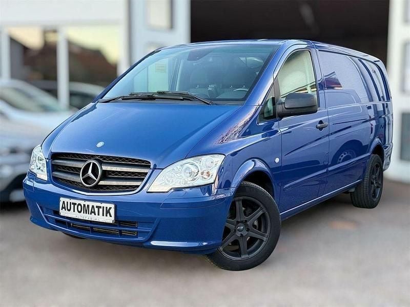 Gebraucht Mercedes Vito 224 PS (164 kW) 2013 Atlantisblau Van
