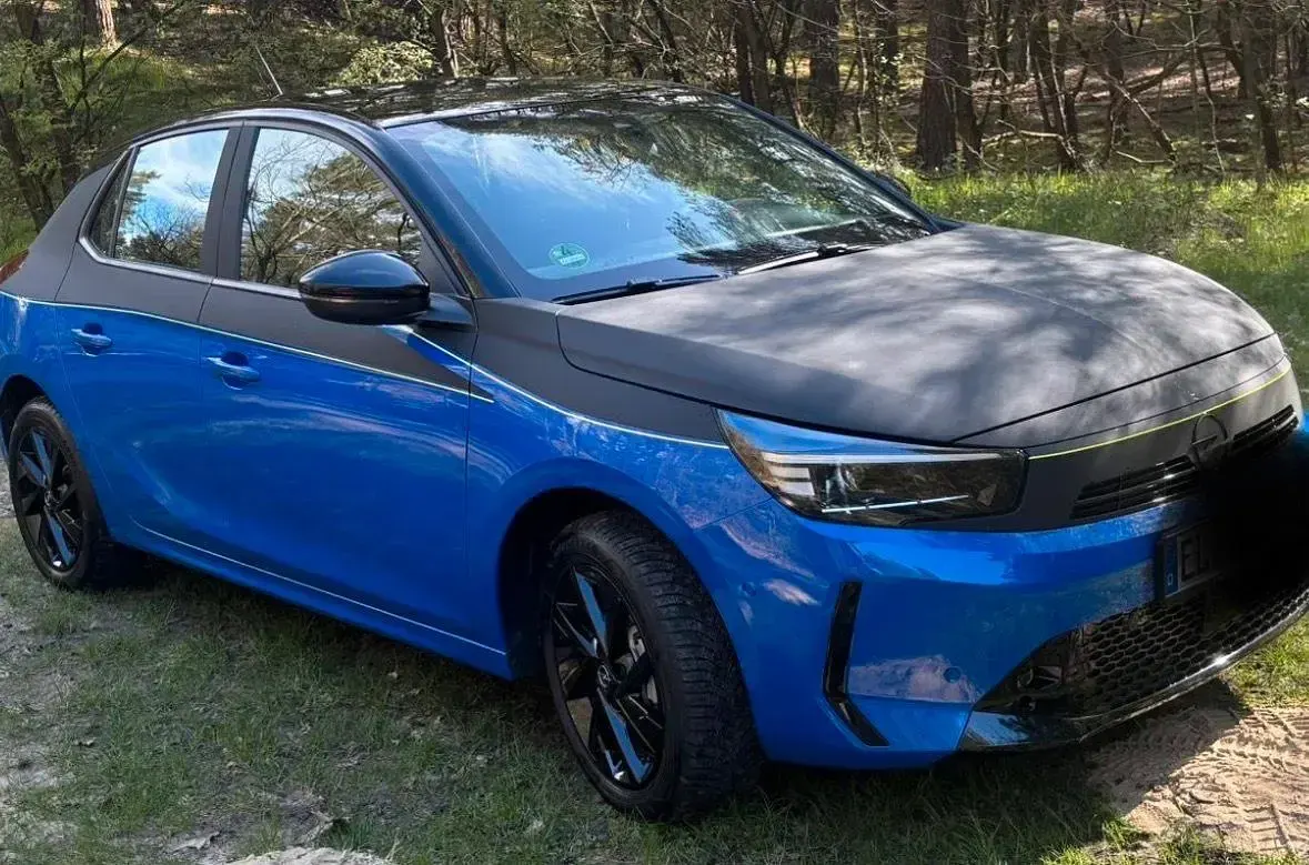 Gebraucht Opel Corsa-e 114 kW (156 PS) 2024 Blau Kleinwagen