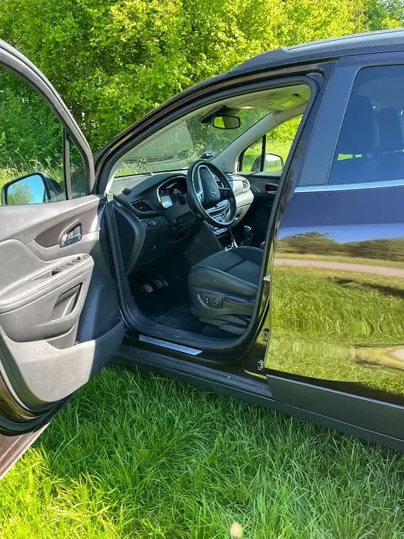Usado Opel Mokka X 140 HP (102 kW) 2017 Castanho SUV