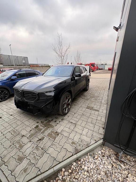 Gebraucht BMW XM Performance 476 PS (350 kW) 2025 Schwarz SUV