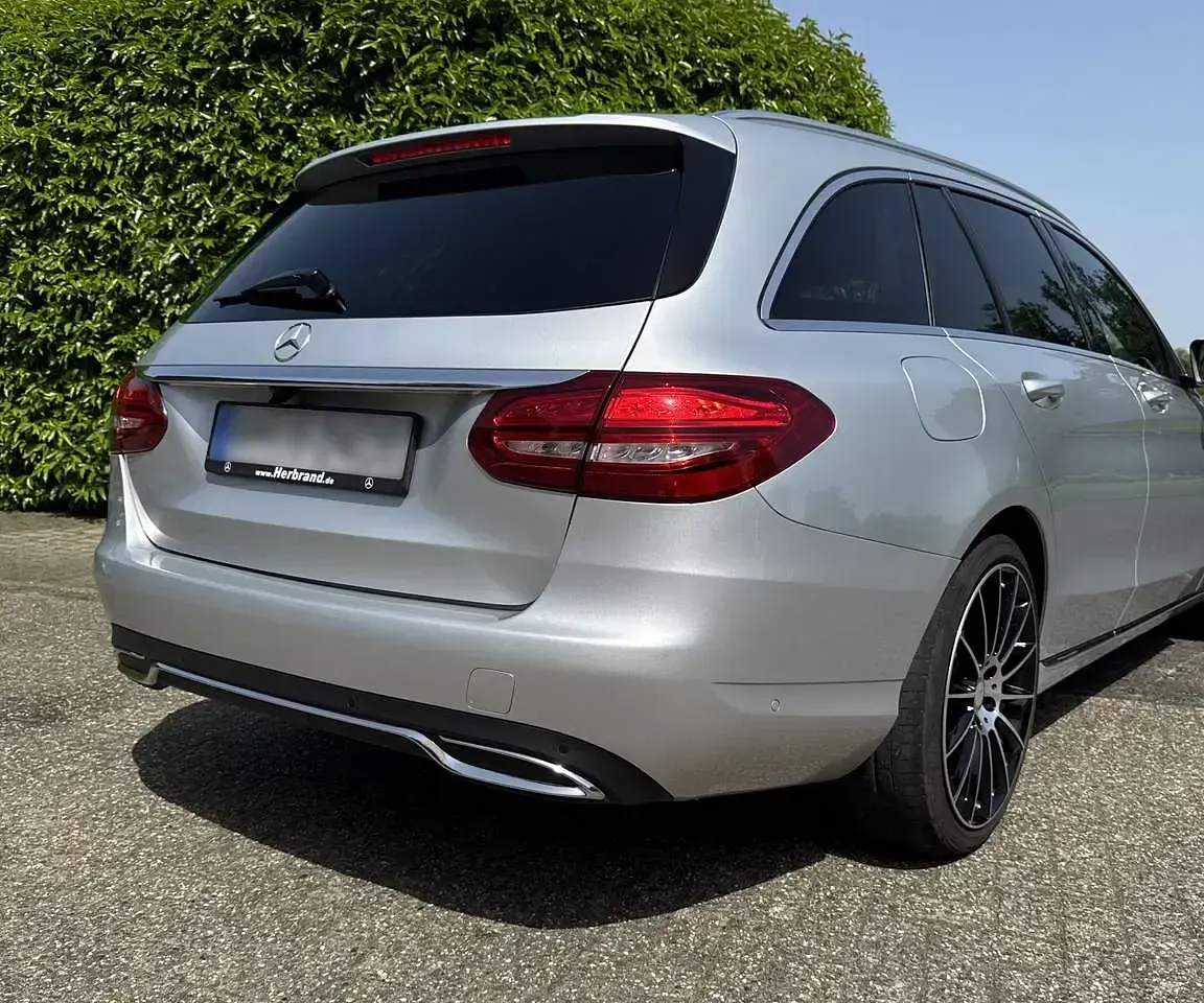 Gebraucht Mercedes C250 Avantgarde 204 PS (150 kW) 2014 Silber Kombi