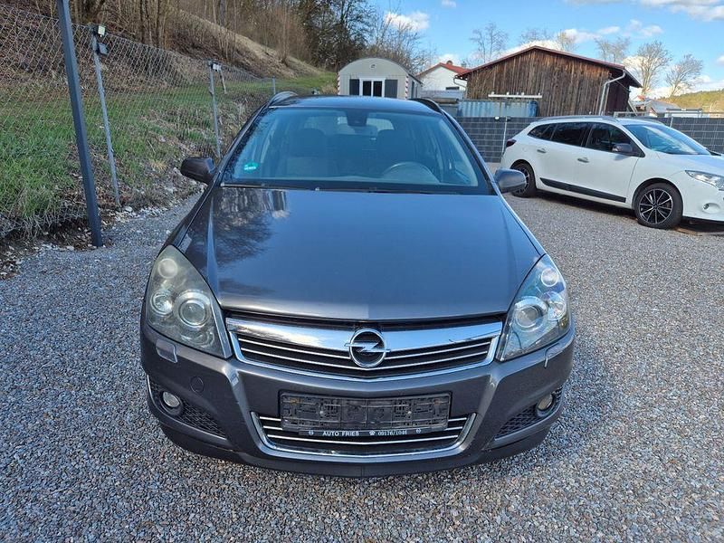 Second-hand Opel Astra 140 CP (102 kW) 2008 Gri Berlinǎ