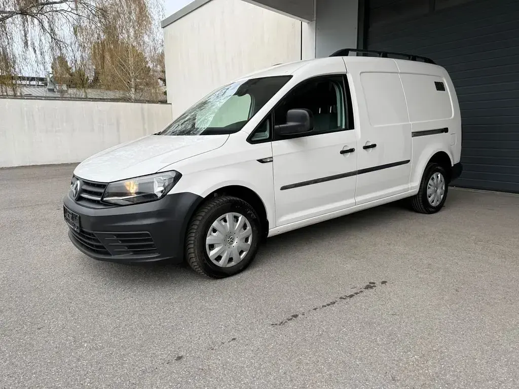Usata VW Caddy 102 CV (75 kW) 2016 Bianco Monovolume