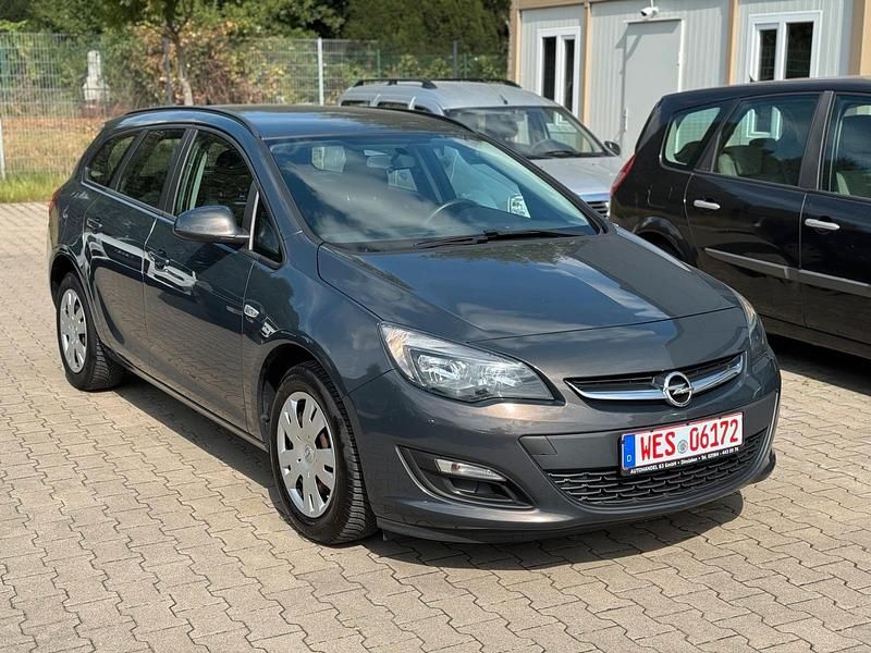 Gebraucht Opel Astra 116 PS (85 kW) 2016 Grau Kombi