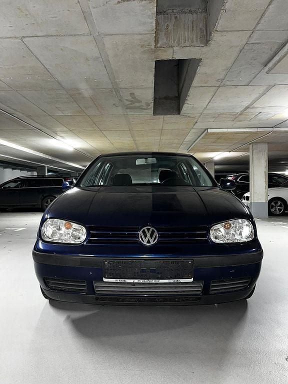 Gebraucht VW Golf IV 75 PS (55 kW) 2002 Blau Limousine