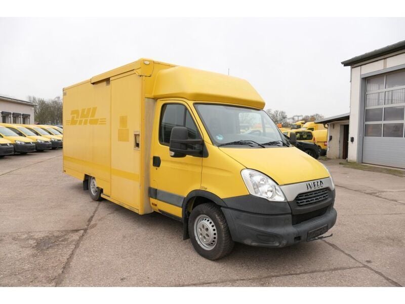 Gelb Gebraucht 2012 Iveco Daily Van | 5.355 € (Superpreis) - Bild 1/4