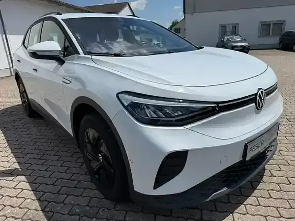 Gebraucht VW ID.4 Pure 125 kW (170 PS) 2023 Gletscherweiß SUV