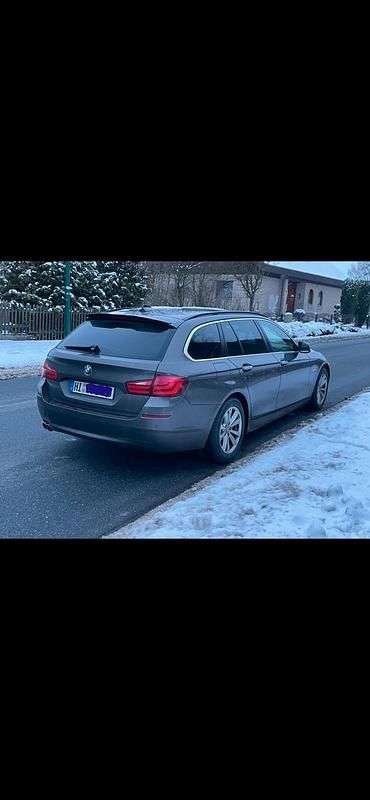 Gebraucht BMW 525 218 PS (160 kW) 2011 Andere farben Kombi