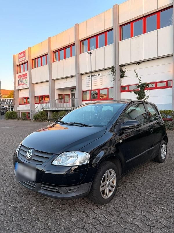 Gebraucht VW Fox 75 PS (55 kW) 2006 Schwarz Kleinwagen