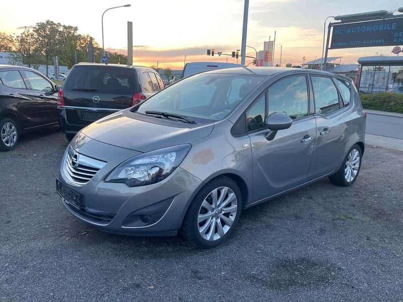 Gebraucht Opel Meriva Innovation 120 PS (88 kW) 2011 Braun Van / Kleinbus