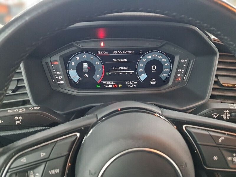 Gebraucht Audi A1 Sportback Basis 95 PS (69 kW) 2022 Schwarz Kleinwagen