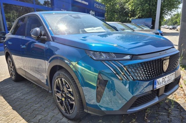 Blau Neu 2025 Peugeot 3008 Allure SUV | 38.290 € (Guter Preis) - Bild 1/4