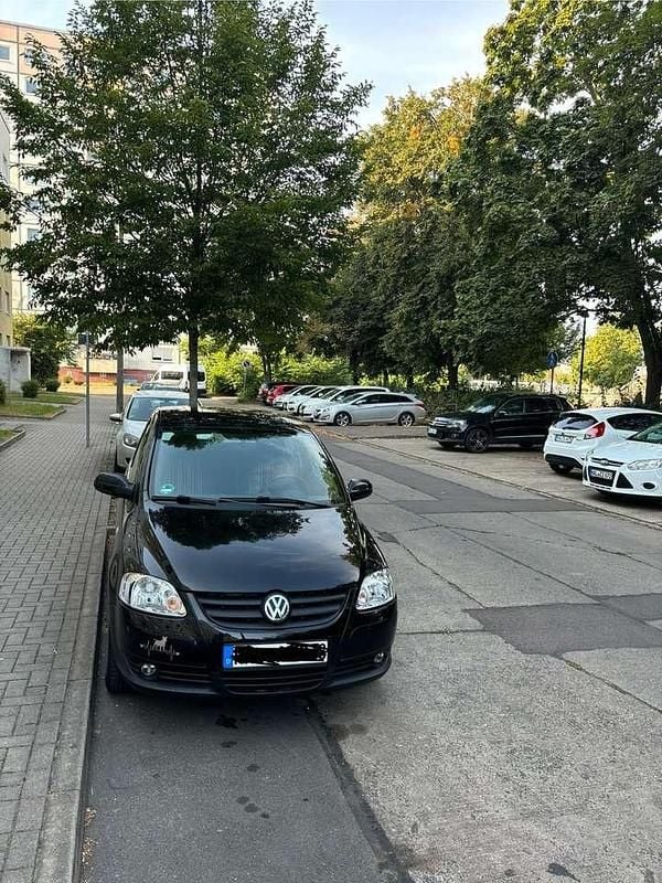 Usata VW Fox 55 CV (40 kW) 2005 Nero Utilitaria