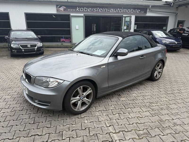 Grau Gebraucht 2010 BMW 118 Cabriolet Advantage Cabrio | 3.250 € (Superpreis) - Bild 1/4