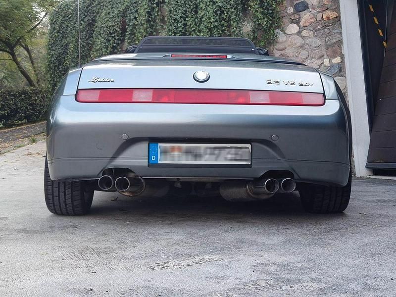 Gebraucht Alfa Romeo Spider 271 PS (199 kW) 2004 Silber Cabrio