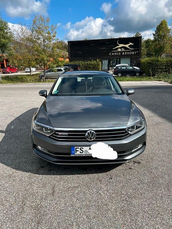 Gebraucht VW Passat 190 PS (139 kW) 2017 Grau Kombi