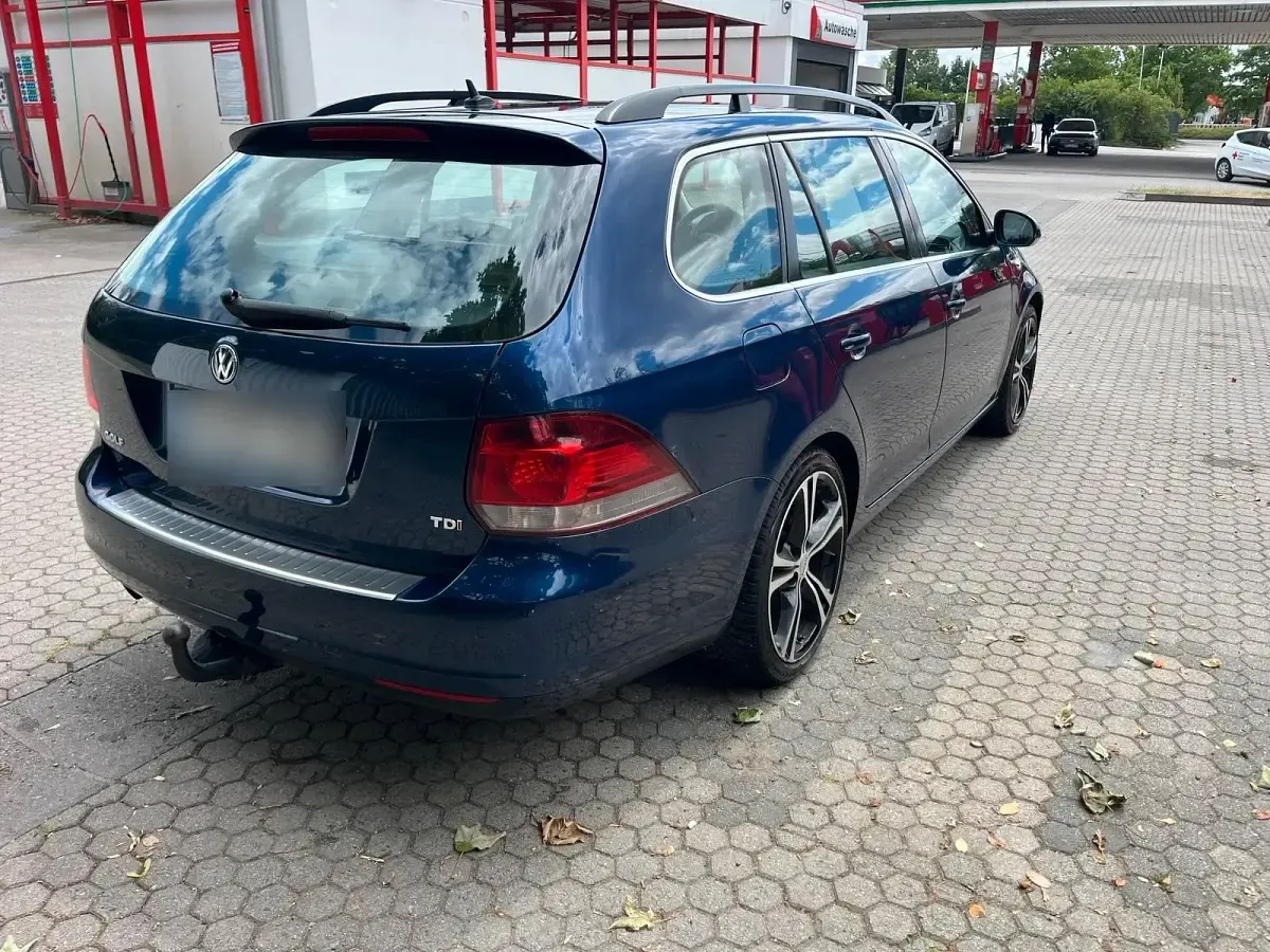 Gebraucht VW Golf VII Style 105 PS (77 kW) 2012 Blau Kombi