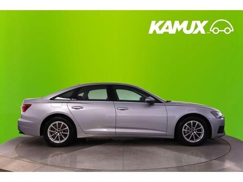 Usado Audi A6 204 HP (150 kW) 2023 Prateado Sedan