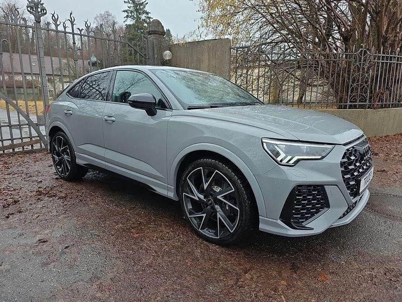 Gebraucht Audi RS Q3 Sportback Sport 400 PS (294 kW) 2022 Nardograu SUV