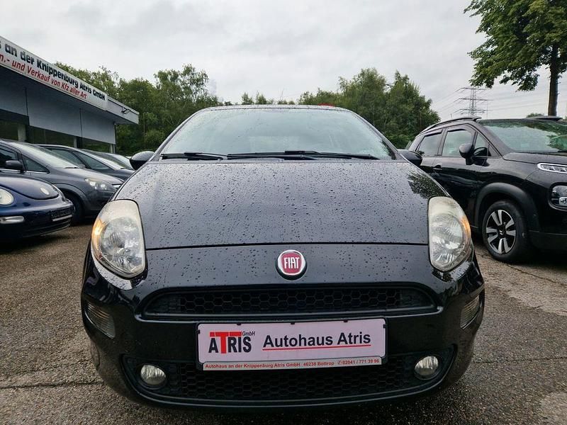 Gebraucht Fiat Punto 75 PS (55 kW) 2015 Schwarz Kleinwagen