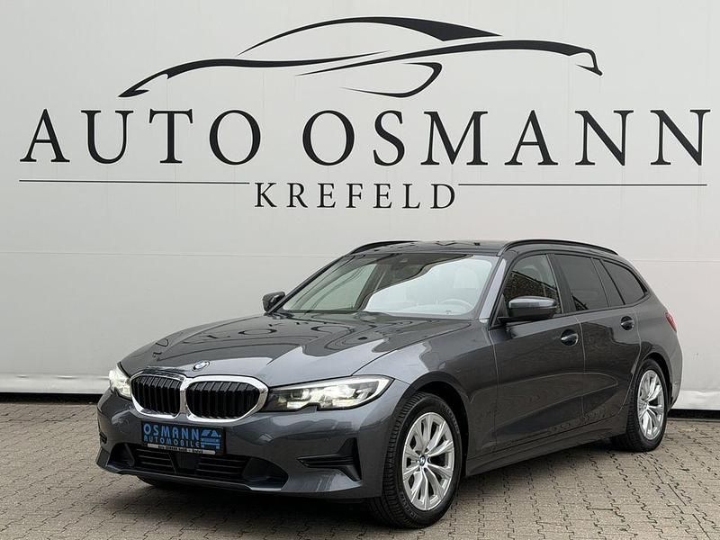Mineralgrau metallic Gebraucht 2020 BMW 320 Sport Line Kombi | 19.950 € (Fairer Preis) - Bild 1/4