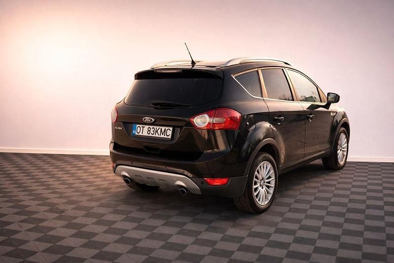Gebraucht Ford Kuga Individual 140 PS (102 kW) 2011 Schwarz SUV