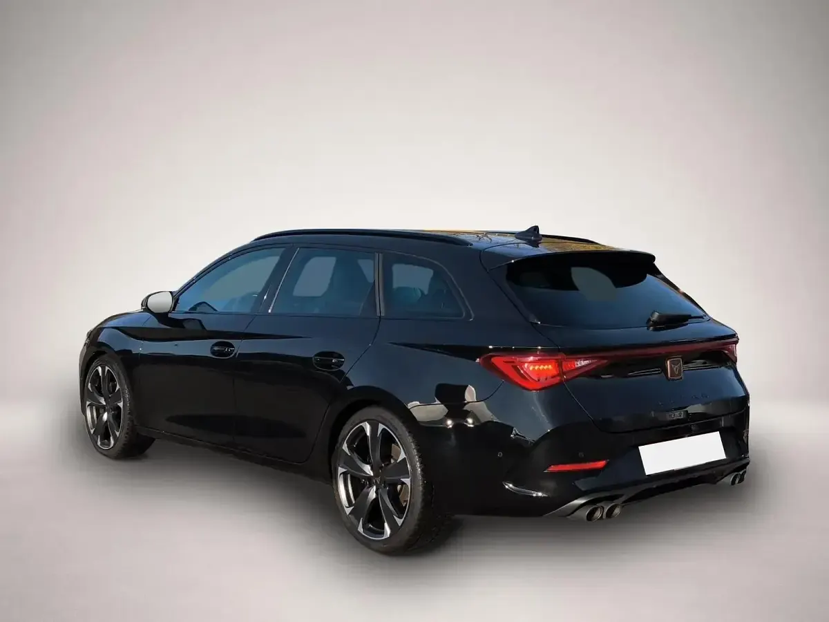 Gebraucht Cupra Leon VZ 300 PS (220 kW) 2023 Manufacturer