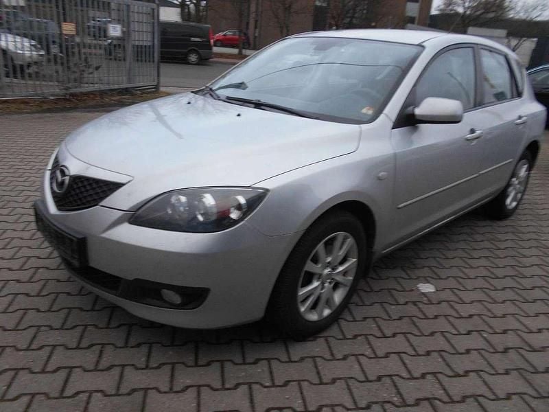 Silber Gebraucht 2007 Mazda 3 Active Limousine | 999 € (Superpreis) - Bild 1/4