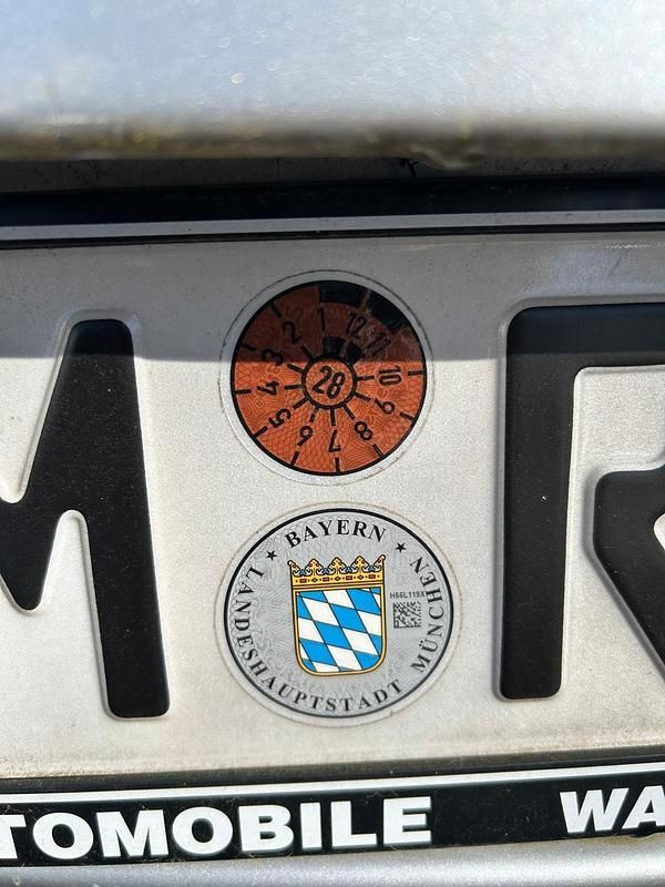 Gebraucht VW New Beetle 75 PS (55 kW) 2010 Silber Kleinwagen