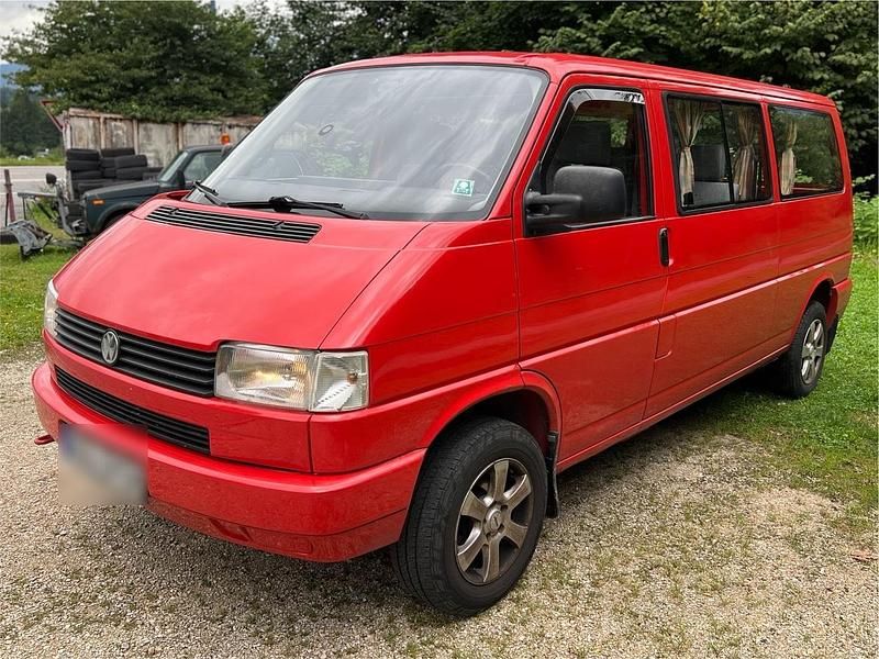 Second-hand VW Transporter 84 CP (61 kW) 1996 Roșu Van