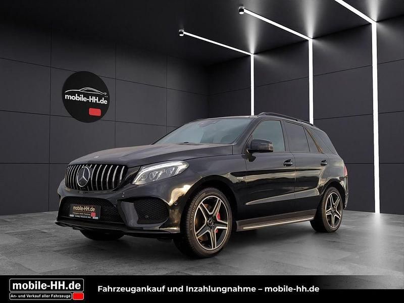 Schwarz unilack Gebraucht 2018 Mercedes GLE43 AMG AMG line SUV | 38.490 € (Fairer Preis) - Bild 1/4