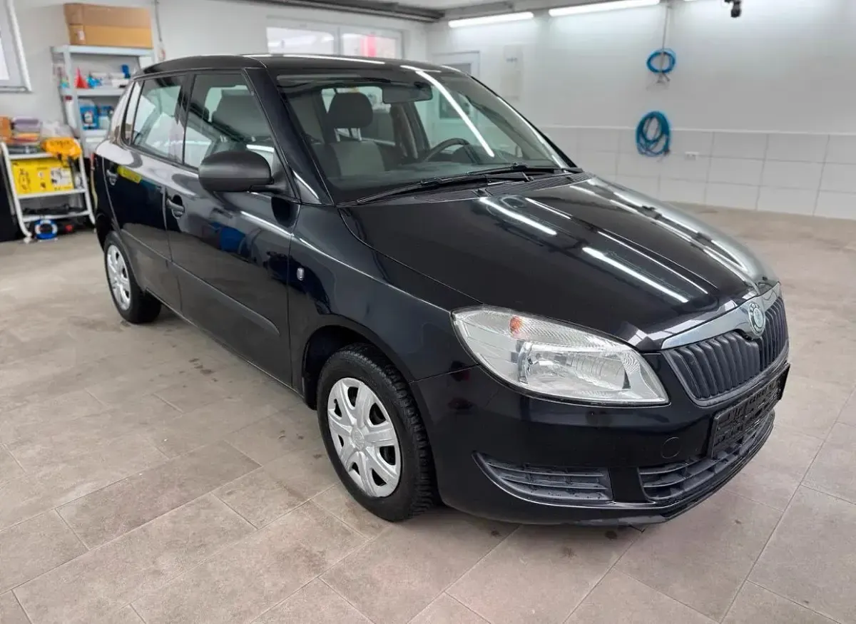 Brugt Skoda Fabia 60 HK (44 kW) 2011 Sort Hatchback