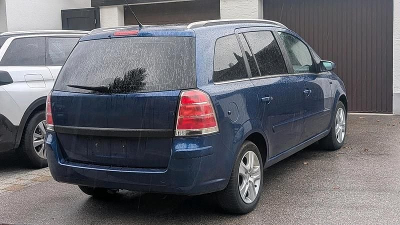 Gebraucht Opel Zafira 150 PS (110 kW) 2005 Blau Van / Kleinbus