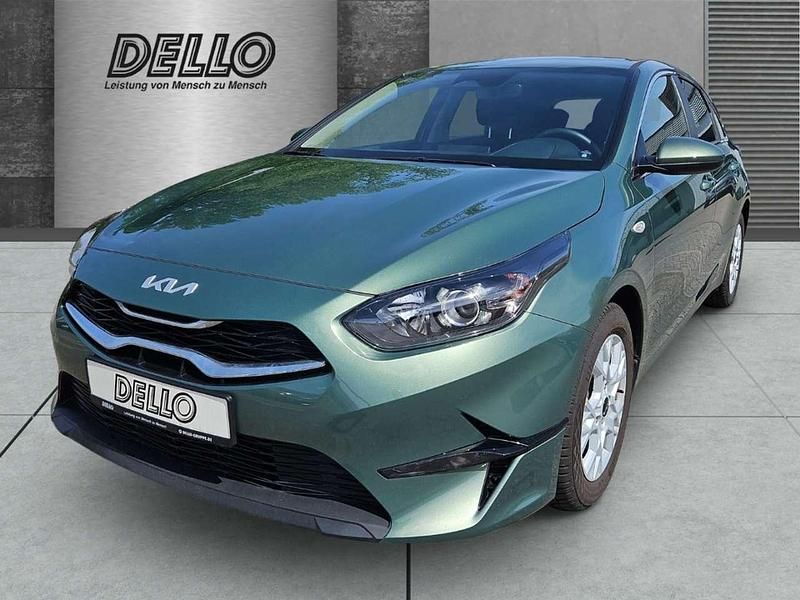 (exg) experience green m Neu 2024 Kia Ceed Vision Kleinwagen | 19.950 € (Guter Preis) - Bild 1/4