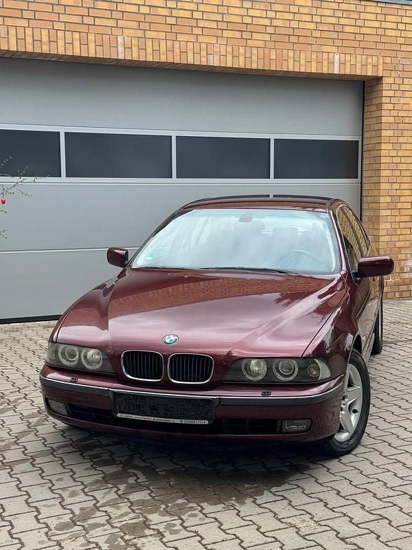 Gebraucht BMW 523 170 PS (125 kW) 2000 Limousine