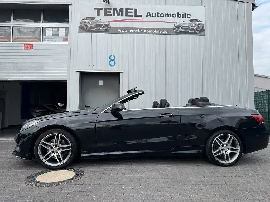 Usado Mercedes E220 AMG 170 CV (125 kW) 2016 Negro Descapotable