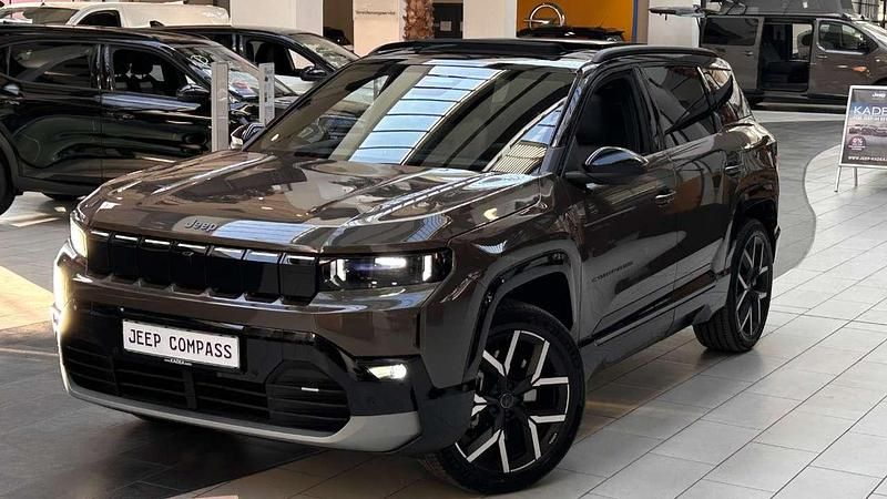 Neu Jeep Compass 156 kW (213 PS) 2026 Amazonia green mit dach in vul SUV