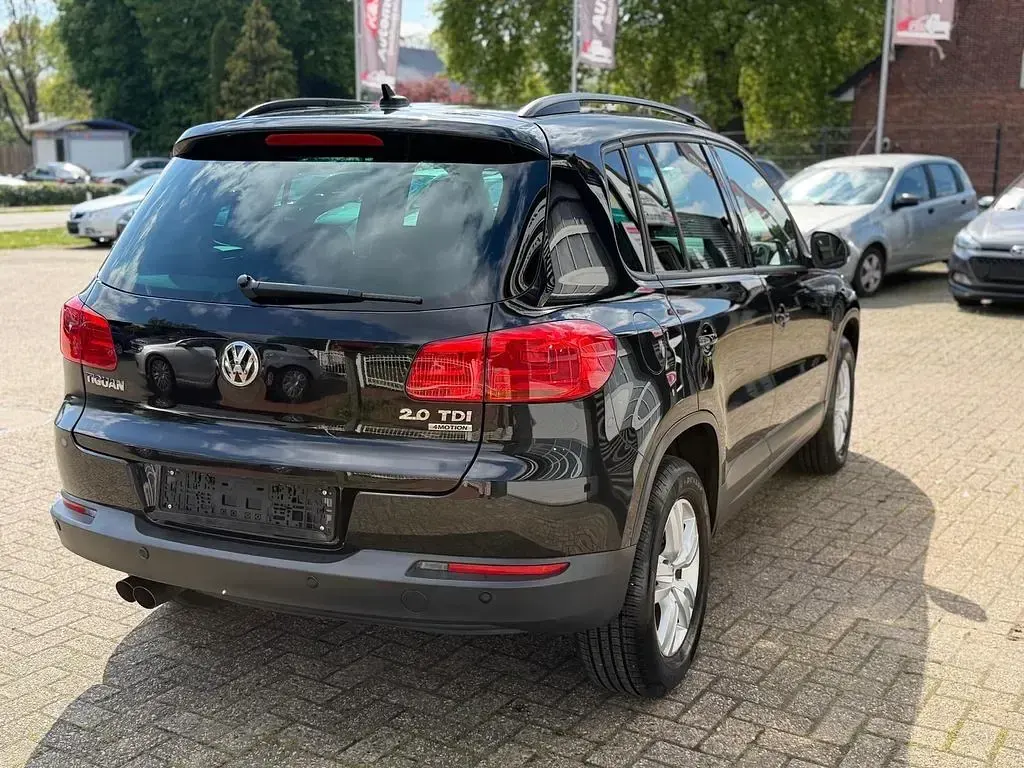 Używany VW Tiguan 140 KM (102 kW) 2013 Czarny SUV