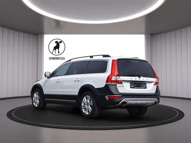 Gebraucht Volvo XC70 181 PS (133 kW) 2016 Weiß Kombi