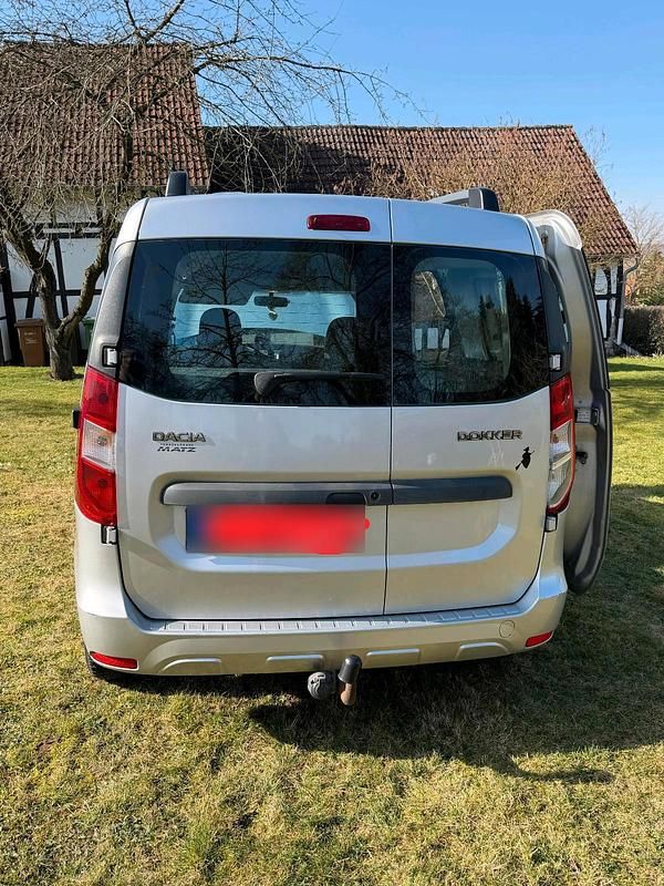 Gebraucht Dacia Dokker 75 PS (55 kW) 2013 Silber Van / Kleinbus