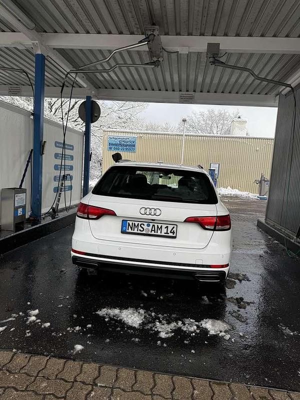Gebraucht Audi A4 Basis 150 PS (110 kW) 2020 Weiß Kombi